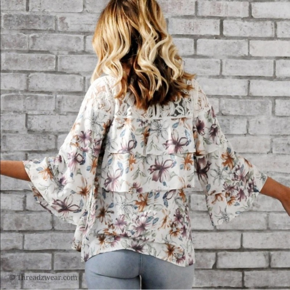 NEW Boho Lace Yoke Floral Tiered Ruffle Top Blouse ( Host Pick ) - Picture 5 of 9
